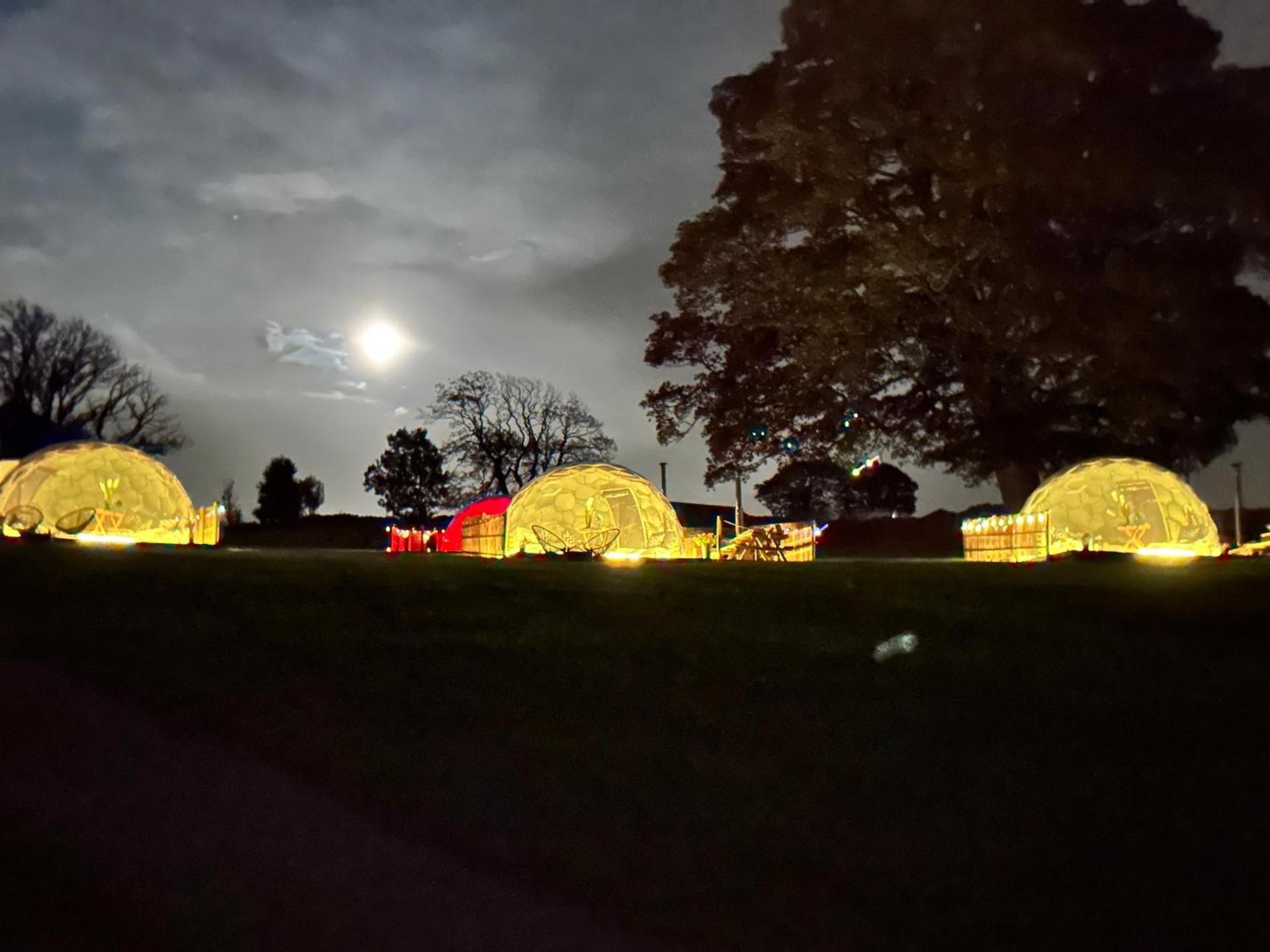 Deerstone Glamping-Boulsworth Hill Dome Hot Tub Hotel Earby Kültér fotó